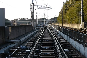 成田空港高速鉄道